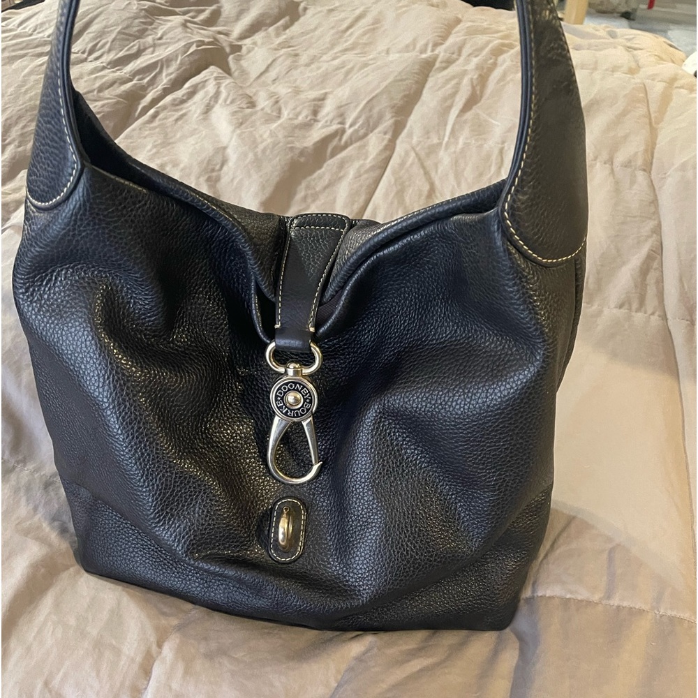 Dooney and Bourke logo sac